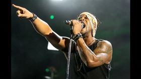 D’Angelo（迪·安傑羅）傳出噩耗，因罹患胰臟癌於51歲辭世。（圖／翻攝自X）