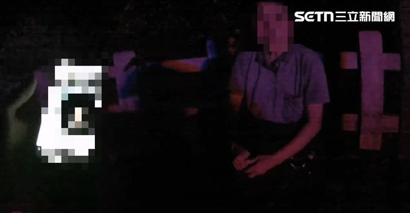 該婦人語焉不詳，僅反覆表示「不知道怎麼走到這裡，想找以前的朋友」，全身未帶任何證件。(圖/翻攝畫面)