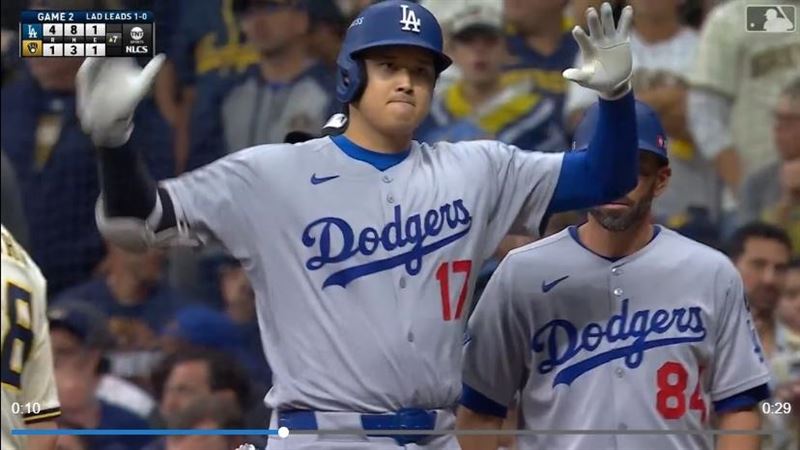 大谷翔平敲安，中止跨場15打數0安低潮。（圖／翻攝自MLB官網）