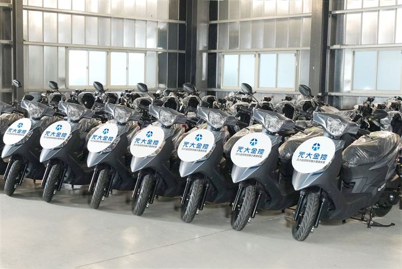 花蓮災後代步難　元大金控捐機車助重建