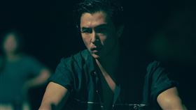 《女孩》由邱澤、9m88。（圖／甲上娛樂提供）