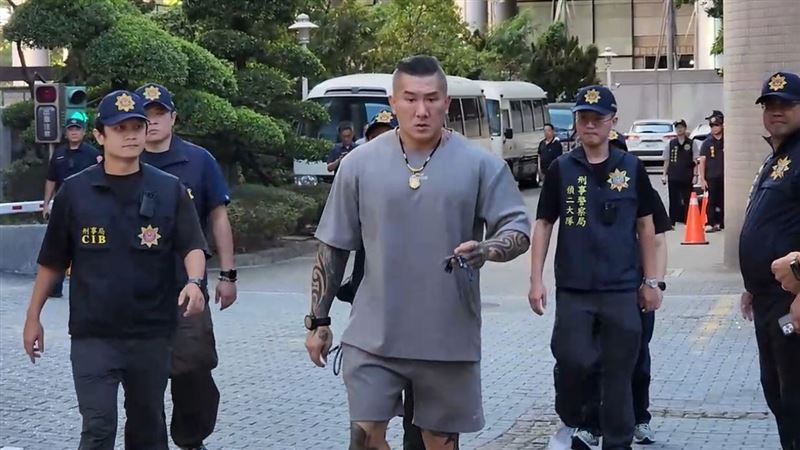 館長嗆「斬首」遭約談　轉往新北檢複訊