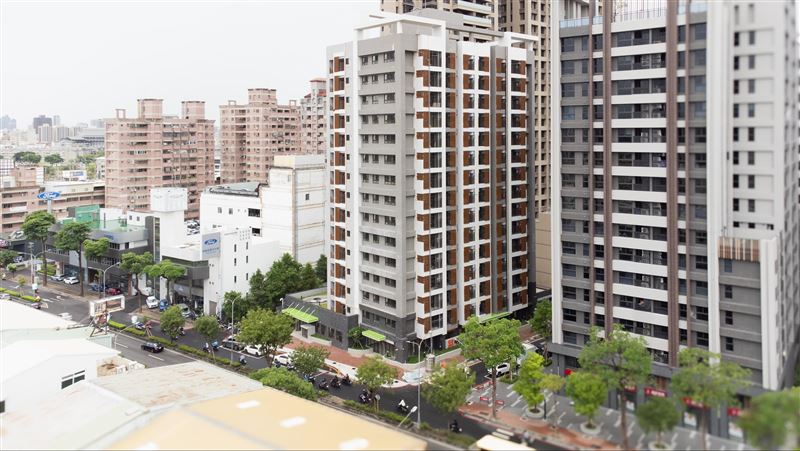 中央社會住宅第四季招租開跑,7案、1,831戶同步招租,10月27日起受理申請,此次同步首推「婚育宅專案社宅」,婚育戶配比提升至20%。(圖/國家住都中心提供)