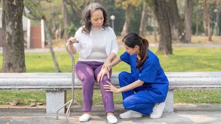 女性更容易骨質疏鬆？找回骨本的4原因！