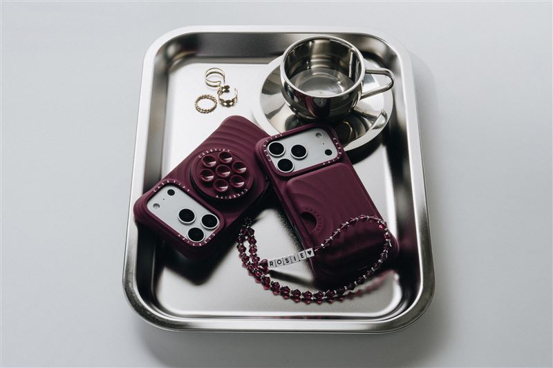 Essentials by CASETiFY&trade;全新紫紅色