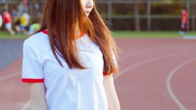 逼女員工賣淫90天接400客!明星級21歲女魔頭正面曝光