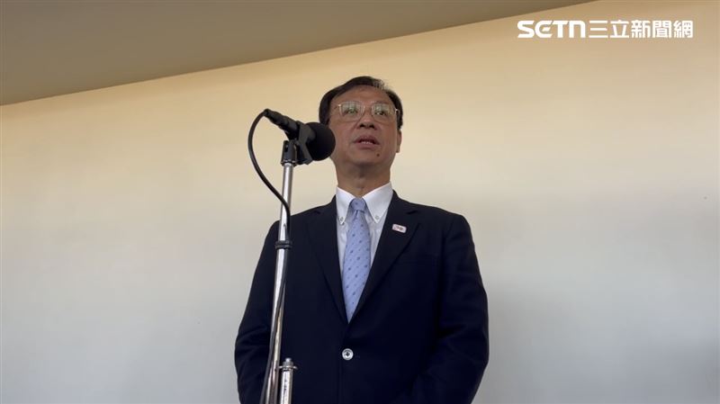 衛福部長石崇良說,UCC目前基層醫界響應熱烈,台北市4處UCC班表都已排滿,且無易壅塞醫院的醫師與醫護轉任。(圖/記者簡浩正攝影)