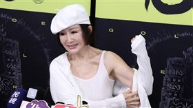 一代女皇潘迎紫震撼登場第60屆金鐘獎。（圖／記者鄭孟晃攝影）