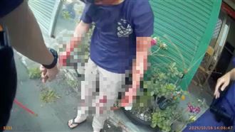 台中男砍2人整手血！民眾「持掃把」對峙