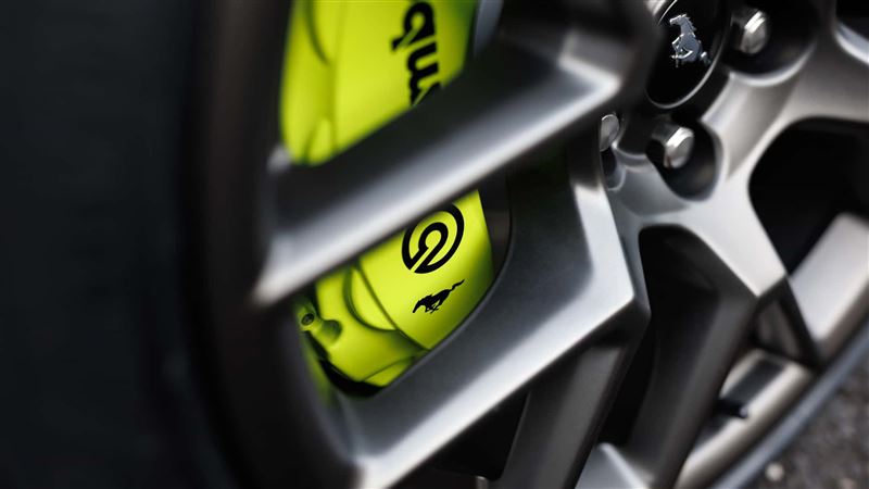 福特直接移植了GT Performance套件的Brembo煞車系統。（圖／翻攝FORD網站）