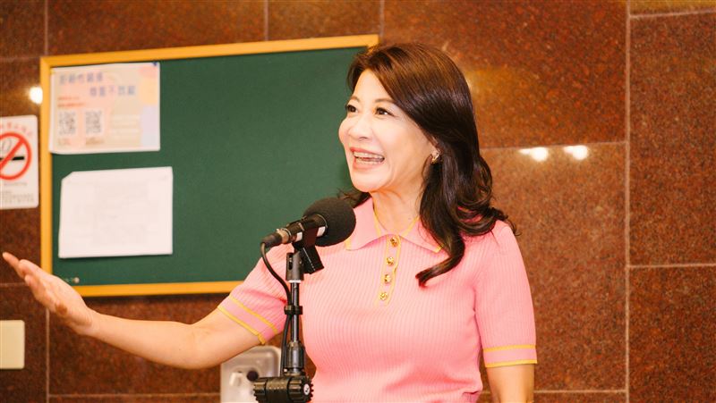 她酸黃國昌：李麗娟是你心中的佛地魔？