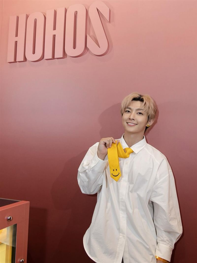 炎亞綸所創立甜點選物品牌「HOHOS 火火選物」爆血汗工廠現場髒亂衛生局介入（圖／翻攝自IG @luminous___photo）