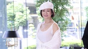 一代女皇潘迎紫震撼登場第60屆金鐘獎。（圖／記者鄭孟晃攝影）