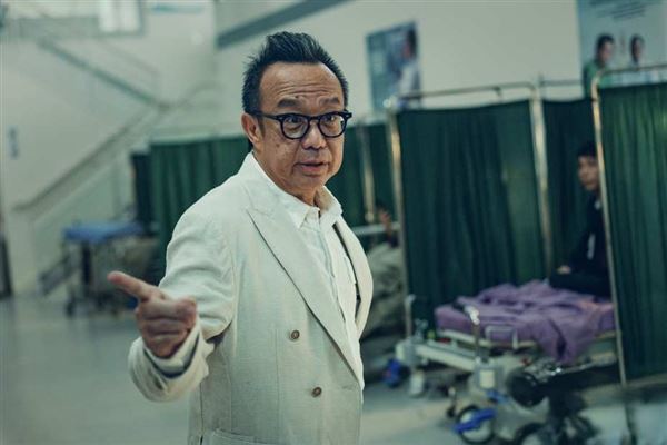 黃大煒出道37年首次投入戲劇演出入圍新人獎。（圖／公視、中華電信、瀚草文創提供）