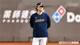 台灣大賽賽前練習，投手教練王建民。（圖／記者劉彥池攝影）