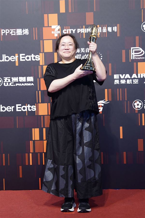 《水果冰淇淋》奪節目類美術設計獎。（圖／記者鄭孟晃、趙于瑩攝影）