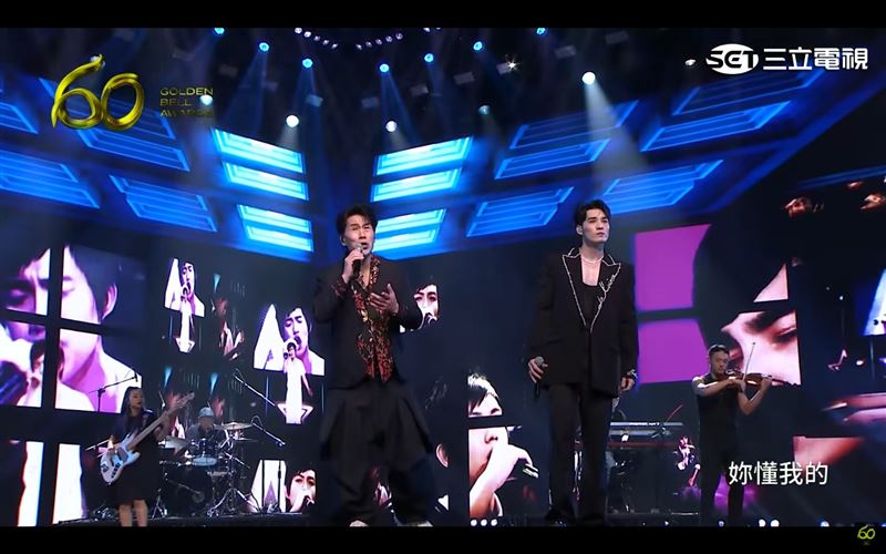 羅時豐帶來表演節目「唱，從電視開始」狂飆14首金曲掀起暴動。（圖／三立電視）
