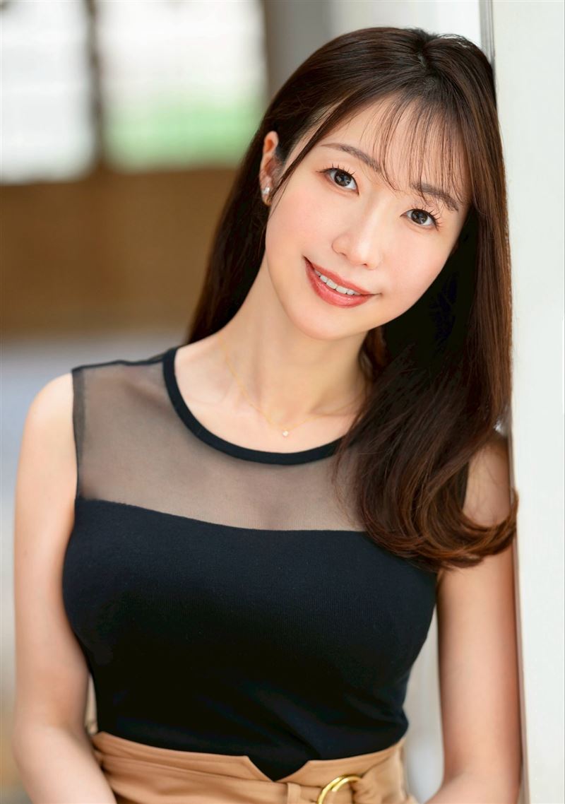 森佳織9年沒和老公以外的男人發生肉體關係，因內心暗藏肉慾「不夠爽」，出道成為AV女優。（圖／翻攝自Ｘ）