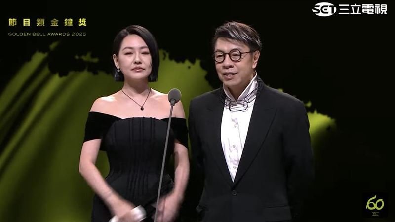 小Ｓ與蔡康永驚喜現身金鐘獎頒獎。（圖／三立）