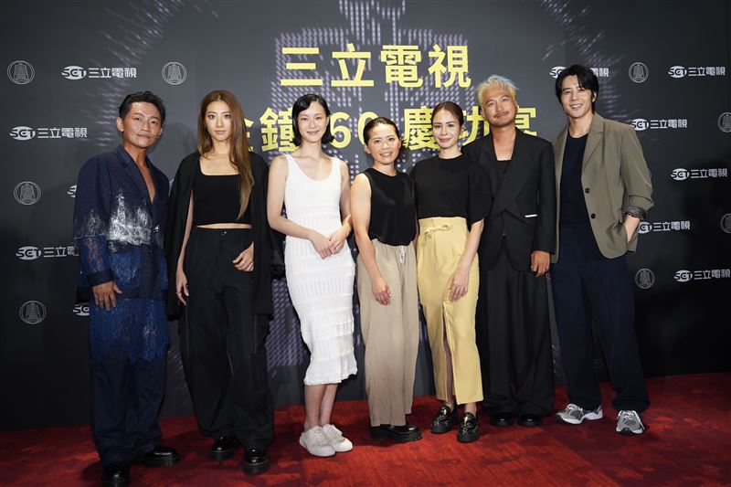 蔡昌憲（左起）、瑞瑪席丹、鍾瑶、百八【陳瑋涵】、雷艾美、KID【林柏昇】、胡宇威出席慶功（圖／記者趙于瑩攝影）