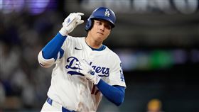 國聯冠軍賽G4大谷翔平「二刀流」還炸雙響砲。（圖／美聯社／達志影像）