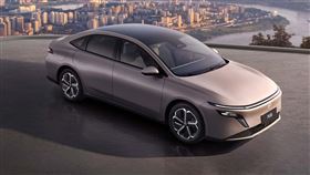 日產N6插電式油電車。（圖／翻攝Nissan網站）