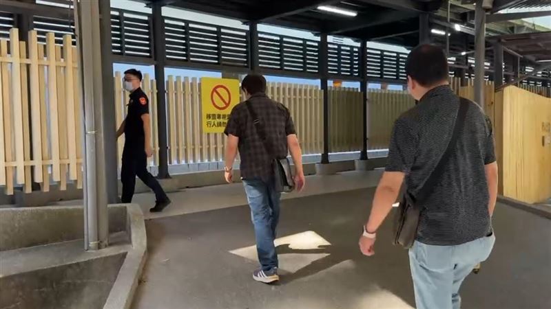 汐止81歲嬤遭撞飛慘死！家屬相驗臉色沉重。（圖／翻攝畫面）
