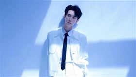 于朦朧墜樓身亡，死因引起熱烈討論。（圖／翻攝自于朦朧微博）