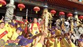 桃園護國宮太子起駕夜巡  彩煙如飛龍升空