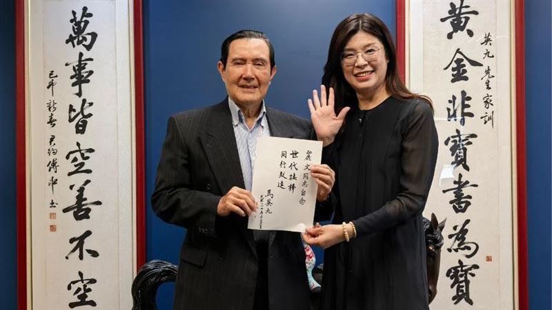 鄭麗文當選黨魁　馬英九勉堅守九二共識