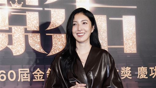 楊謹華揭「索吻」柯佳嬿內幕：她很害羞！