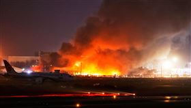 孟加拉首都機場重大火警。（圖／美聯社／達志影像）