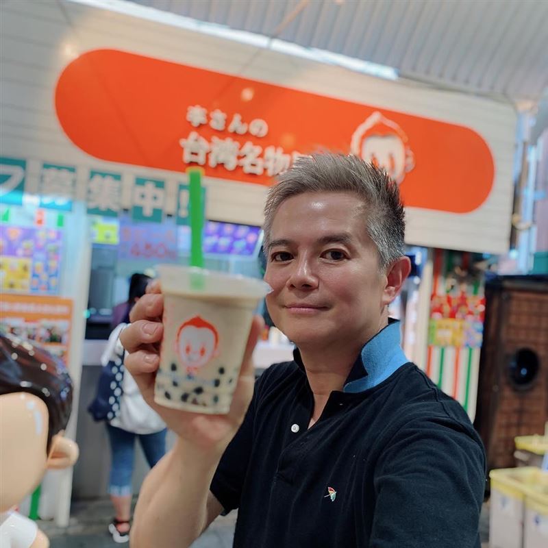 李承泰25年前到日本名古屋開台灣鹹酥雞店成為當地名店（圖／翻攝自Threads @karaagelee）