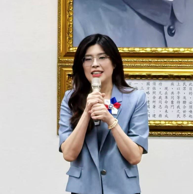 前藍委鄭麗文以50.15%的得票率當選國民黨主席。（圖／翻攝自鄭麗文臉書）
