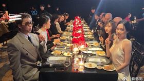 《W Korea》活動舉辦已20年，累積募得金額僅約11億韓元（約2300萬台幣）。（圖／翻攝自微博）