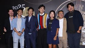 《聽海湧》。（圖／記者鄭孟晃攝影）