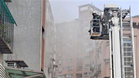 新北,蘆洲,公寓,縱火,消防局。（圖／翻攝我是蘆洲人）