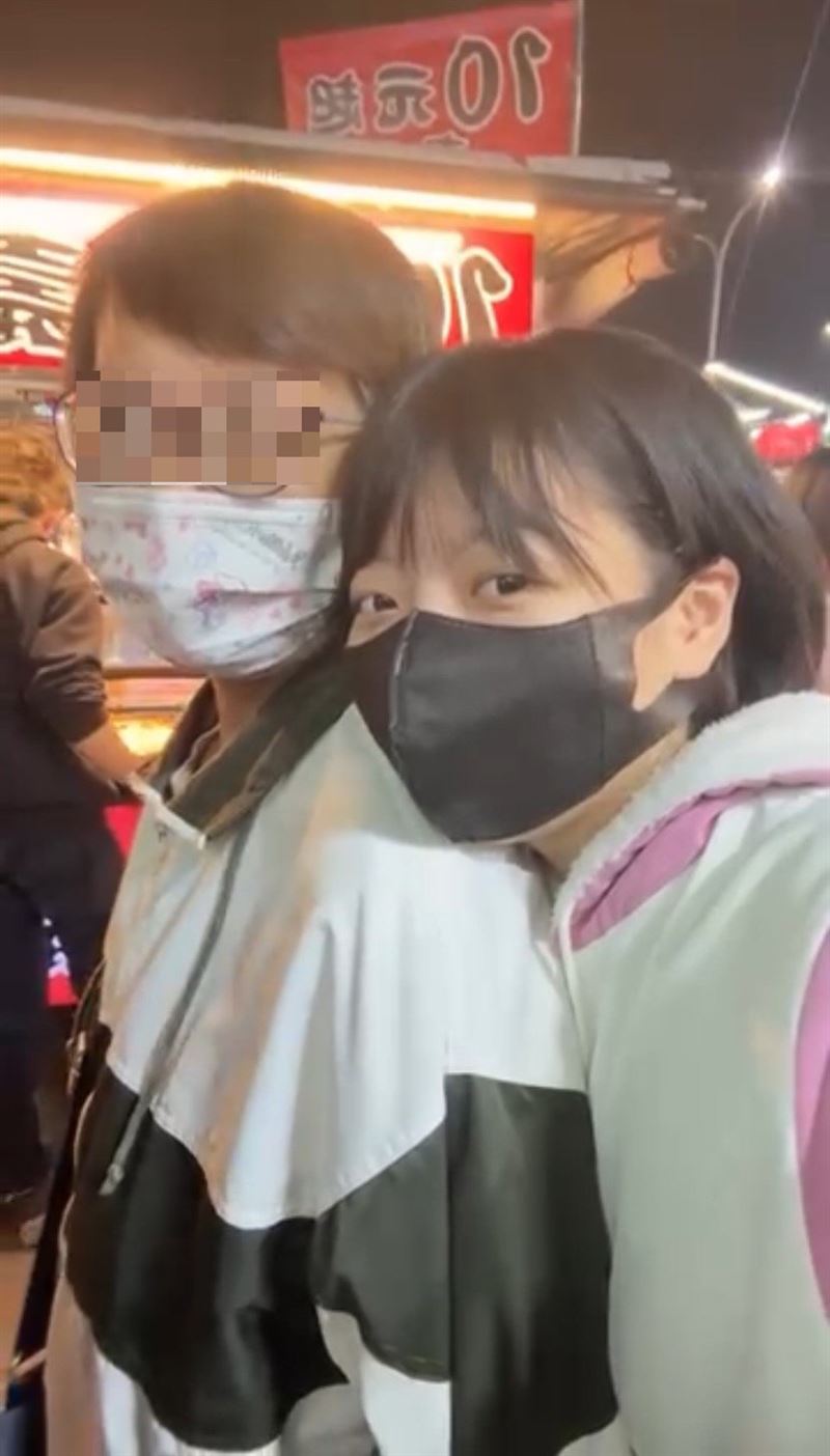 范女母親因沒錢開刀，病情每況愈下最終離世。（圖／翻攝自Instagram）