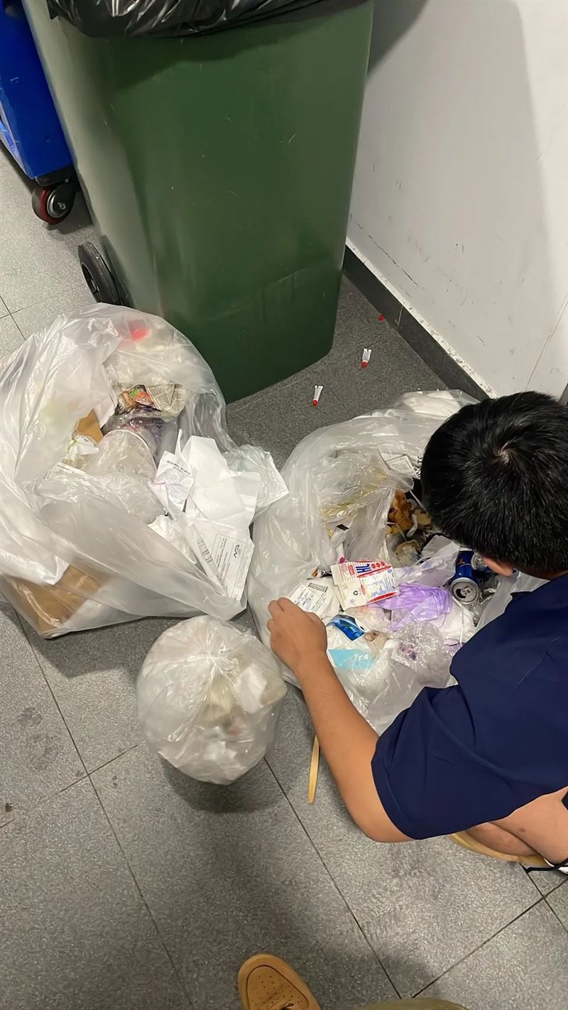 張先生第一時間跟飯店反映房內現金遭竊，飯店經理竟要求他們自己去垃圾堆中翻找。（圖／翻攝自Threads@yang.house.tw）