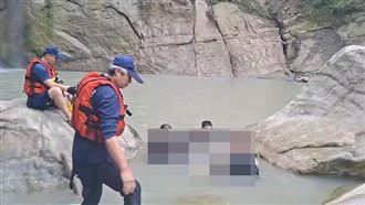 撿鞋魂斷「青雲瀑布」這裡5個月內已奪2命