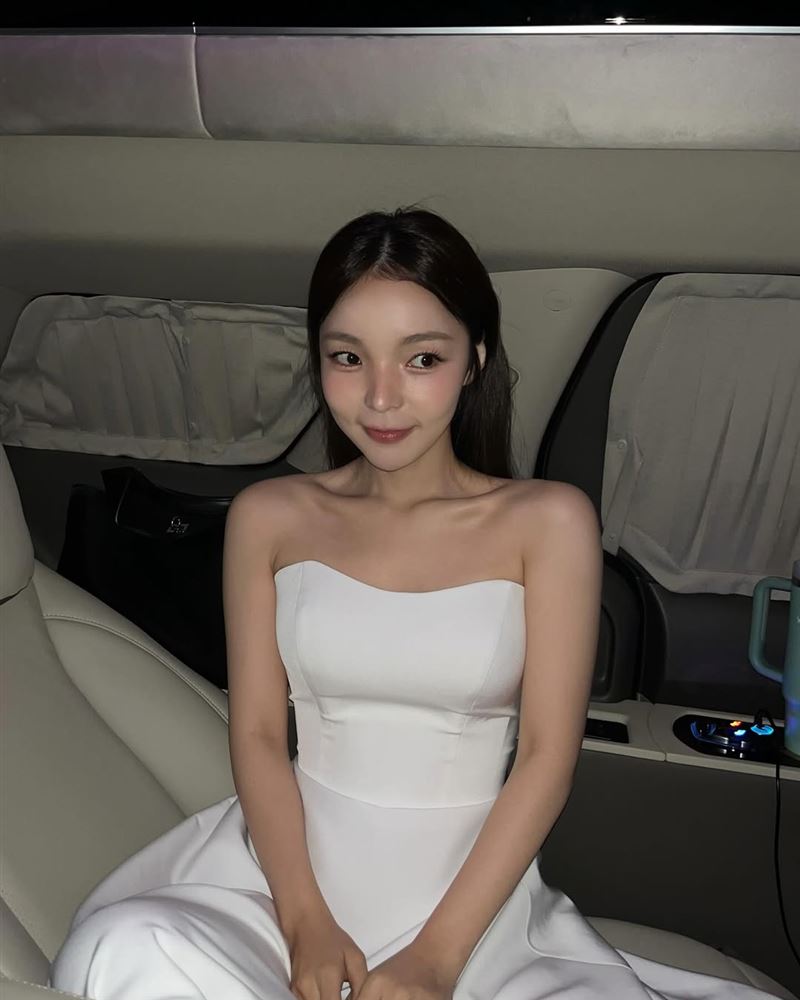 女星朴真珠宣布結婚了，男方為圈外男友。（圖／翻攝自IG @jinjoo1224）