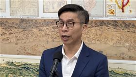 民進黨團幹事長鍾佳濱受訪回應時事議題（圖／記者劉秀敏攝影）