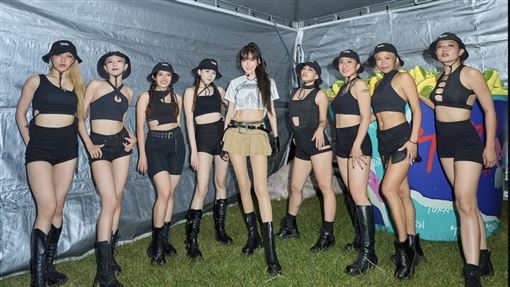 謝金燕炸出川字腹肌　網狂讚第二個潘迎紫