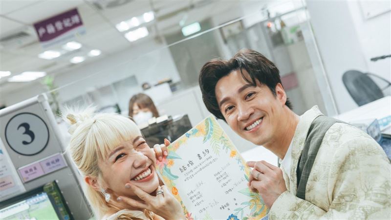 Lulu與陳漢典登記成婚（圖/天地合娛樂&amp;民間友人提供）