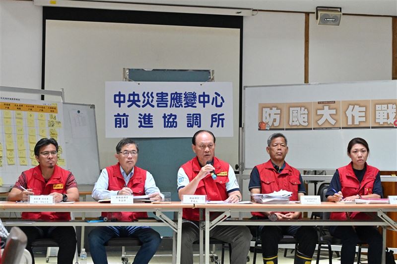 中央災害應變中心前進協調所今(20)日召開「光復鄉災後復原專案中央前進協調所」記者會。（圖／行政院提供）