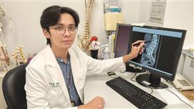 鏟子超人展現強健骨力，教你這樣吃顧骨本。（圖／桃園電子報提供） 