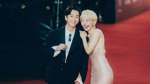 Lulu嫁陳漢典激吻放閃　眾人見證升格夫妻