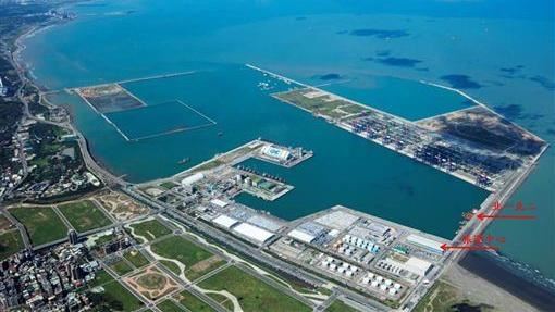 網路瘋傳一段「台北港海水倒灌潰堤」的影片，讓不少民眾都相當緊張。（圖／台灣港務公司提供）