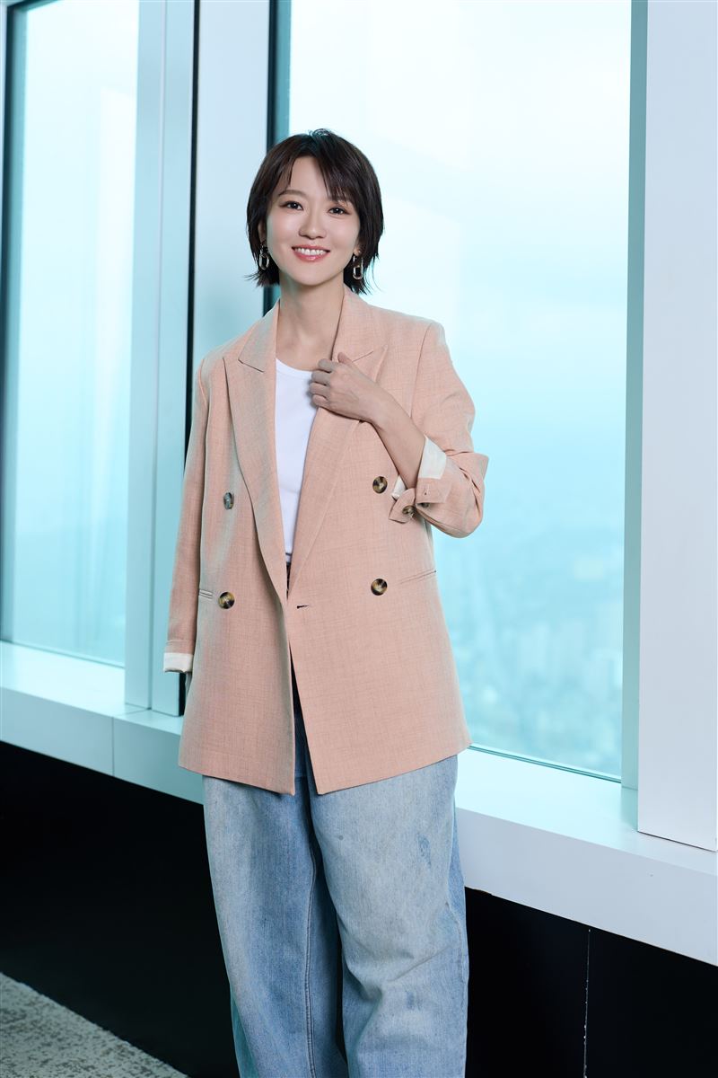 蔡淳佳分享接受催眠的經驗。（圖／Joi Music／淳萃文化提供）