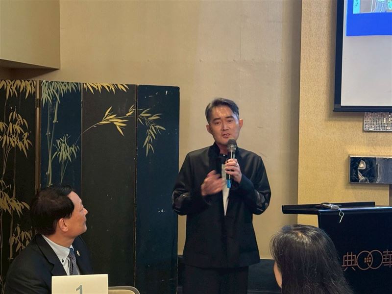 江國賓驚爆口腔長瘤。（圖／中華民國口腔顎面外科學會提供）